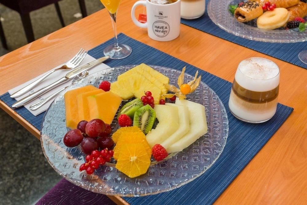Eurostars Gran Madrid Hotel Alcobendas Ngoại thất bức ảnh