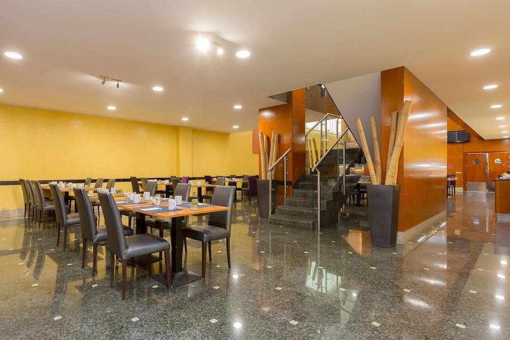 Eurostars Gran Madrid Hotel Alcobendas Ngoại thất bức ảnh