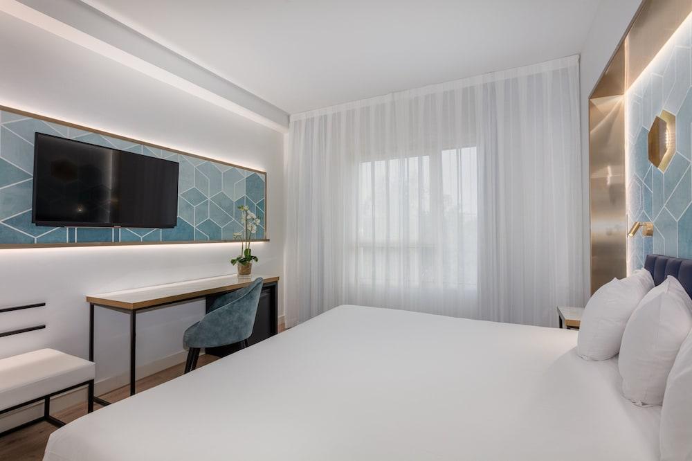 Eurostars Gran Madrid Hotel Alcobendas Ngoại thất bức ảnh